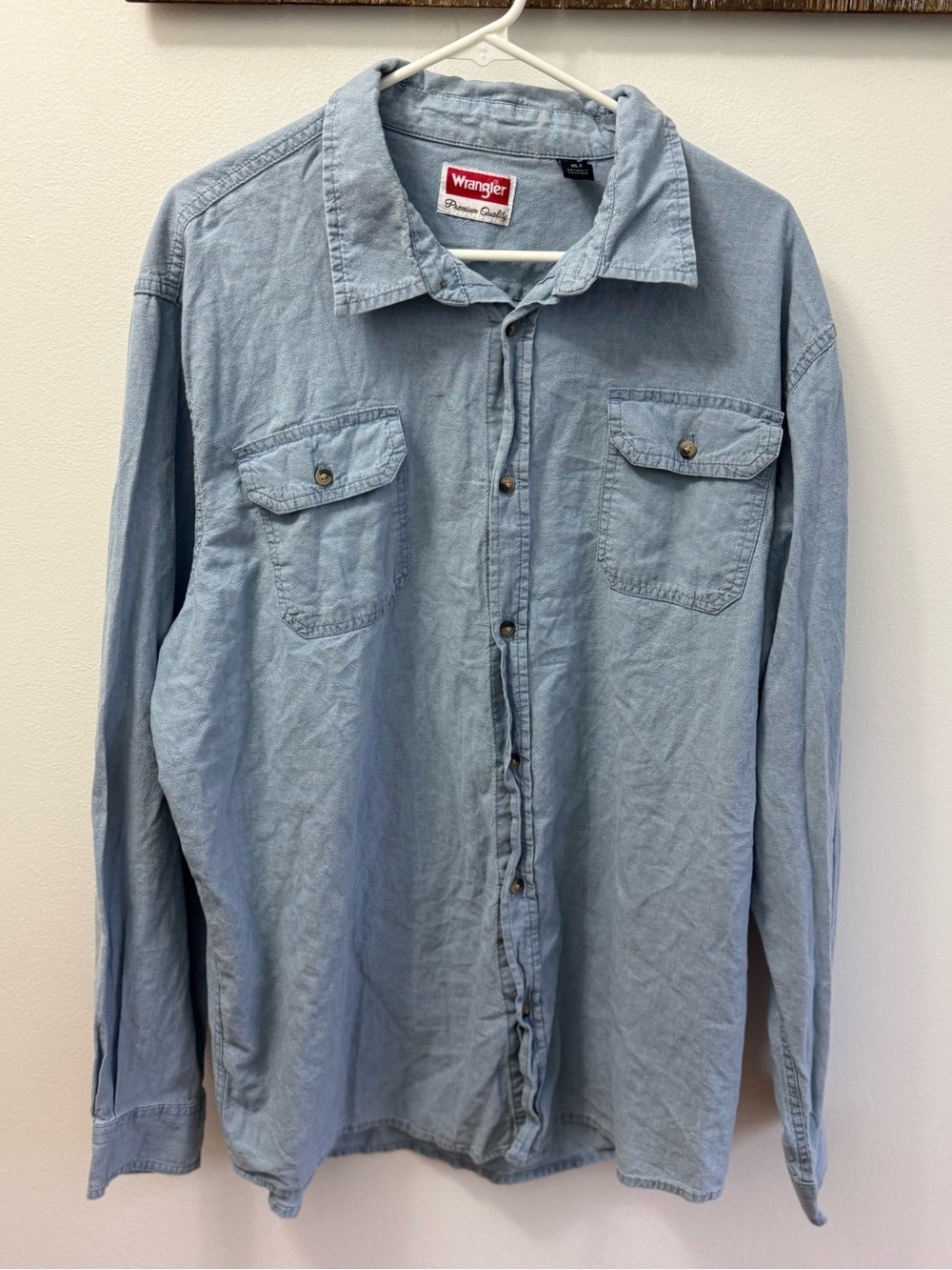 Wrangler Light Blue Denim Button-Up Shirt XLT